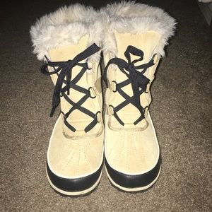 Women's size 11 Sorel Boots